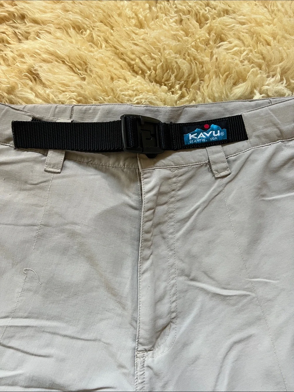 Kavu Men's Light Tan Cargo Shorts with Belt